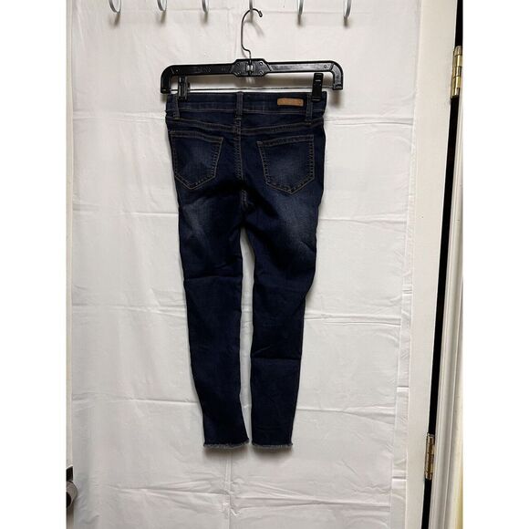 True Craft Girls Size 7 Jegging Distressed Jeans w/adj waist BFA-C - Picture 8 of 10